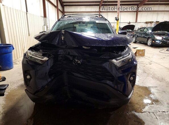 2T3A1RFV3RW458133 2024 TOYOTA RAV4 Blue Widok z przodu