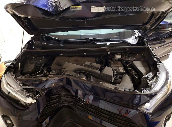 2T3A1RFV3RW458133 2024 TOYOTA RAV4 Blue Widok komory silnika