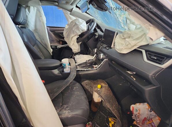 2T3A1RFV6SC525976 2025 TOYOTA RAV4 Black Front interior view