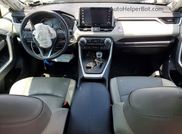 2T3A1RFV9KW073391 2019 TOYOTA RAV4 Gray Առջևի վահանակի տեսք