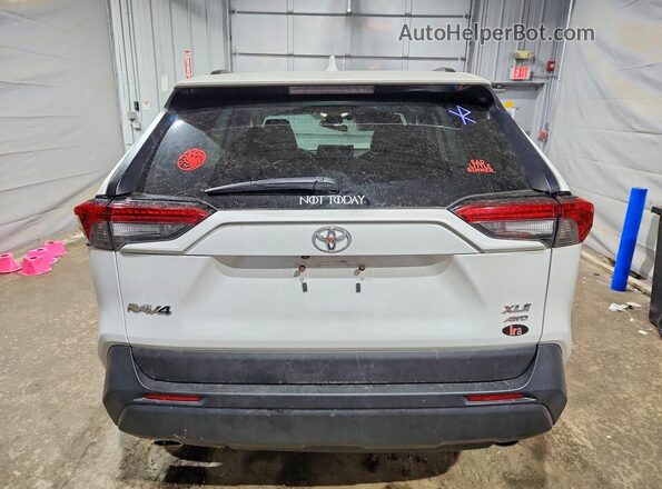 2T3A1RFVXSW505955 2025 TOYOTA RAV4 White Widok z tyłu