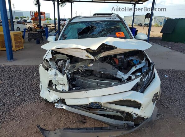 2T3B6RFVXNW033928 2022 TOYOTA RAV4 Белый Вид спереди