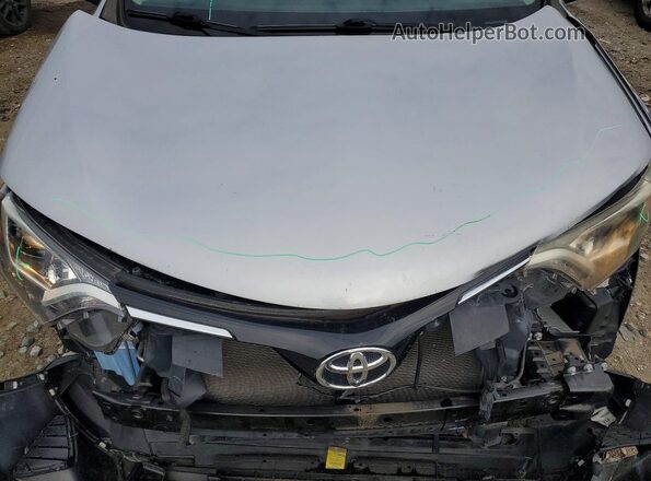 2T3BFREV0GW449734 2016 TOYOTA RAV4 Silver Շարժիչի բաժամունքի տեսք