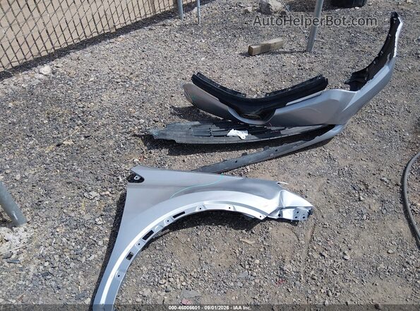 2T3BFREV1JW713728 2018 TOYOTA RAV4 Silver Instrument cluster view