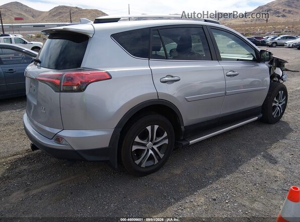 2T3BFREV1JW713728 2018 TOYOTA RAV4 Silver Rear right