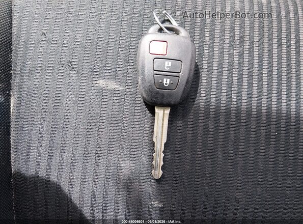 2T3BFREV1JW713728 2018 TOYOTA RAV4 Silver Dashboard view