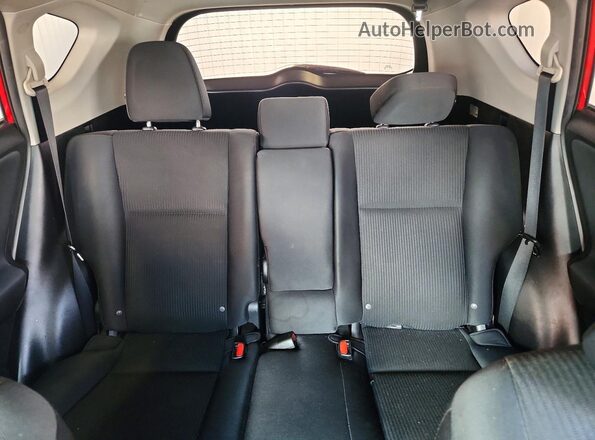 2T3BFREVXHW566710 2017 TOYOTA RAV4 Red Հետևի նստատեղերի տեսք