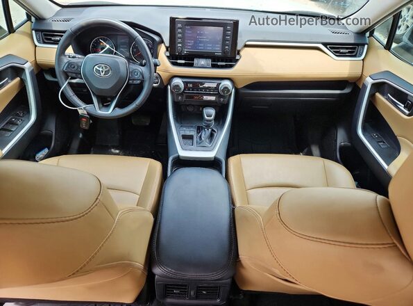 2T3C1RFV0MW112235 2021 TOYOTA RAV4 White Vista del salpicadero