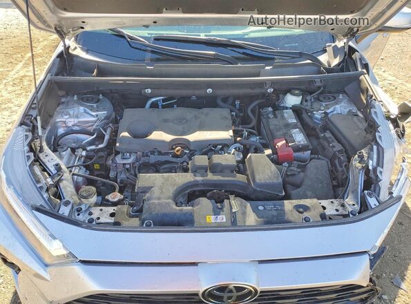 2T3C1RFV0NC212032 2022 TOYOTA RAV4 Silver Widok komory silnika