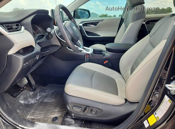 2T3C1RFV3MC165500 2021 TOYOTA RAV4 Black წინა სალონის ხედი