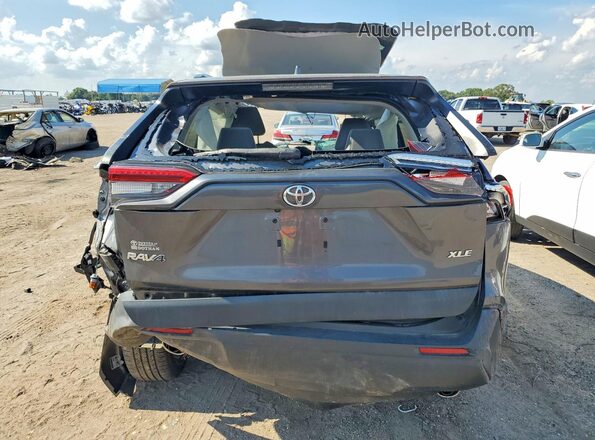 2T3C1RFV8NC206365 2022 TOYOTA RAV4 Charcoal Widok z tyłu