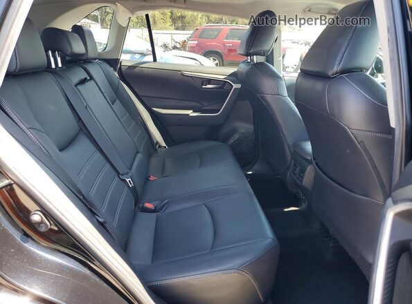 2T3C1RFV9MC168742 2021 TOYOTA RAV4 Черный Вид задней части салона