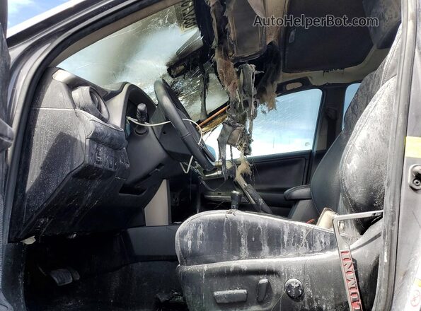 2T3DFREV5HW642391 2017 TOYOTA RAV4 Gray Вид салону спереду