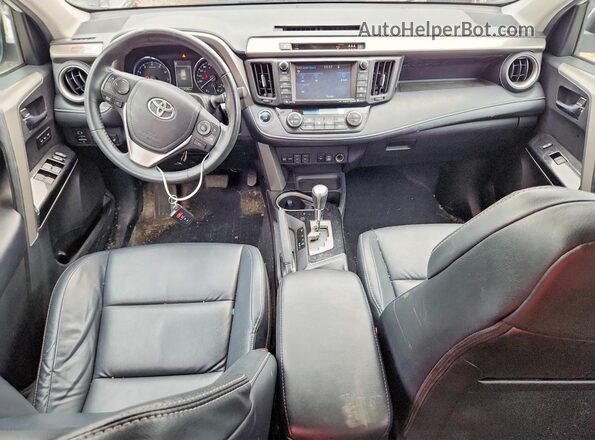 2T3DFREV8HW642692 2017 TOYOTA RAV4 White Dashboard view