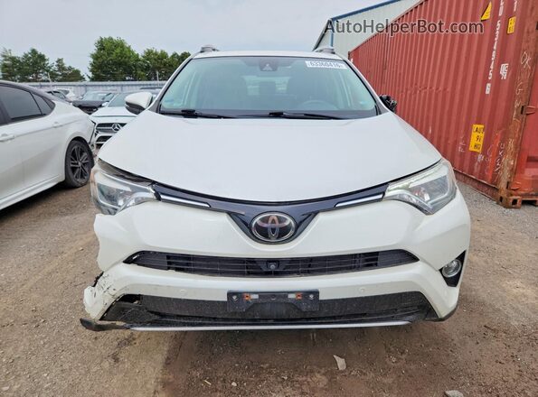 2T3DFREV8HW642692 2017 TOYOTA RAV4 White Front view