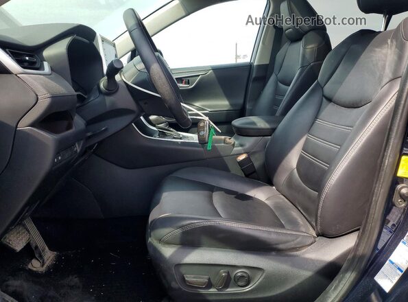 2T3DWRFV3KW019583 2019 TOYOTA RAV4 Blue Вид салону спереду