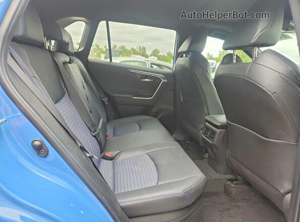 2T3E6RFV3RW077739 2024 TOYOTA RAV4 Blue Հետևի նստատեղերի տեսք