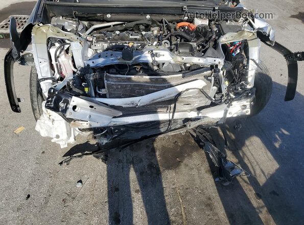 2T3E6RFVXPW040720 2023 TOYOTA RAV4 Silver Widok komory silnika