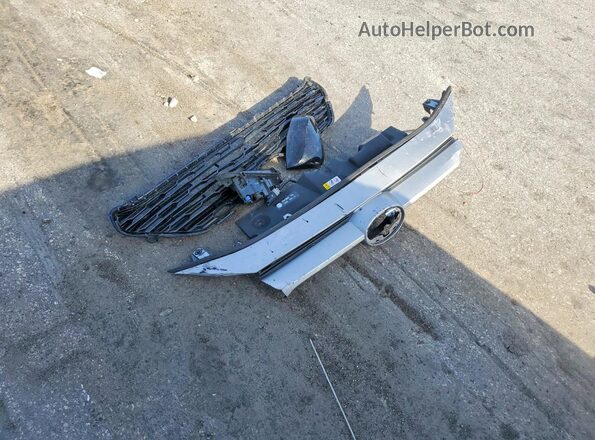 2T3E6RFVXPW040720 2023 TOYOTA RAV4 Silver Widok naklejki z numerem VIN
