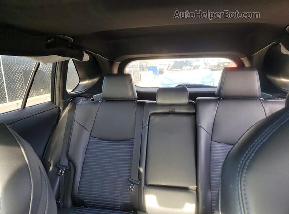2T3E6RFVXPW040720 2023 TOYOTA RAV4 Silver Widok tylnych siedzeń