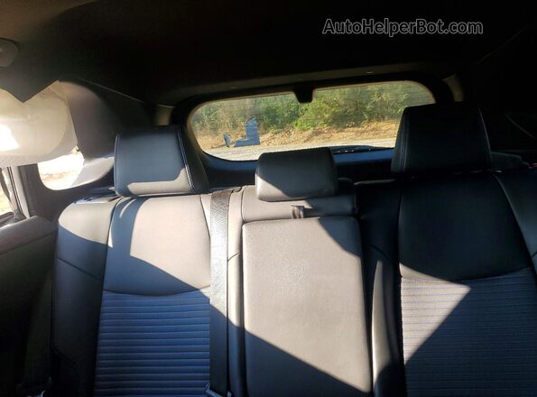 2T3EWRFV3LW051830 2020 TOYOTA RAV4 White Rear seats view