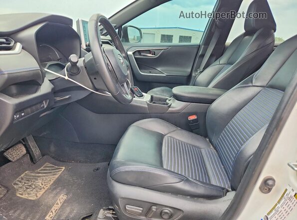 2T3EWRFV5KW042545 2019 TOYOTA RAV4 White Front interior view