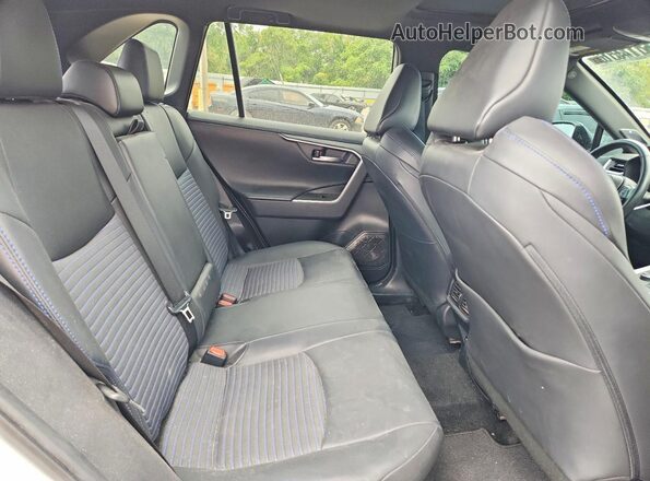 2T3EWRFV5KW042545 2019 TOYOTA RAV4 White Rear interior view