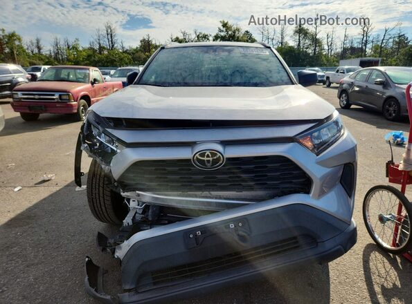 2T3F1RFV4MC146838 2021 TOYOTA RAV4 Серебряный Вид спереди