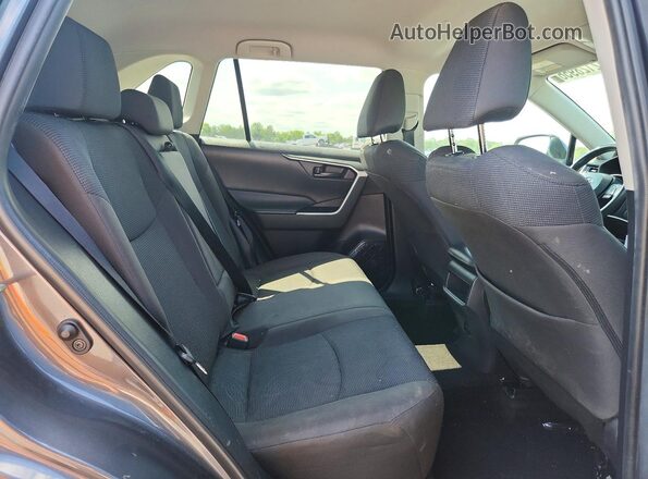 2T3G1RFV0LW121548 2020 TOYOTA RAV4 Gray Vista interior trasera