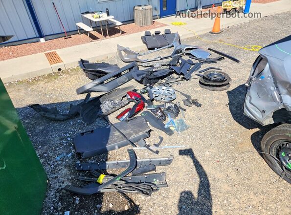 2T3G1RFV4KC004233 2019 TOYOTA RAV4 Silver VIN կոդի պիտակի տեսք