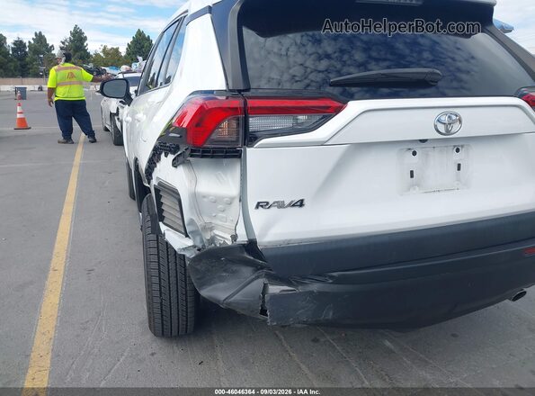 2T3H1RFV0LW087177 2020 TOYOTA RAV4 Белый Вид спереди