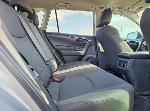 2T3H1RFV4NC211830 2022 TOYOTA RAV4 Silver Rear interior view