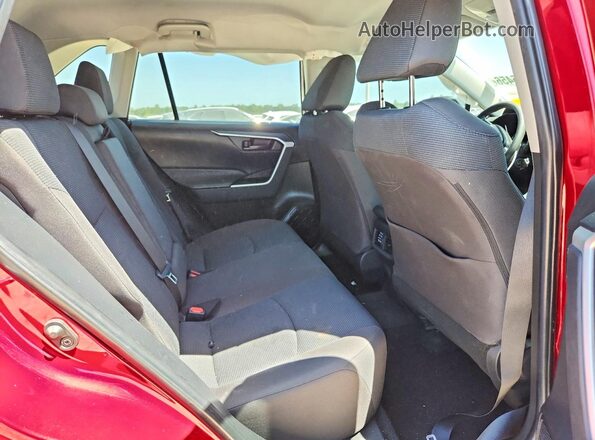 2T3H1RFV5RW352846 2024 TOYOTA RAV4 Red Widok wnętrza z tyłu