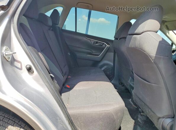 2T3H1RFV9MC110832 2021 TOYOTA RAV4 Silver უკანა სავარძლების ხედი