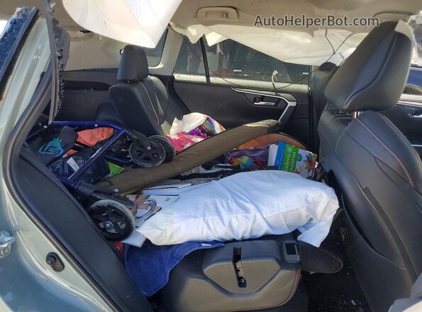 2T3J1RFV6NW256297 2022 TOYOTA RAV4 Зеленый Вид задних сидений