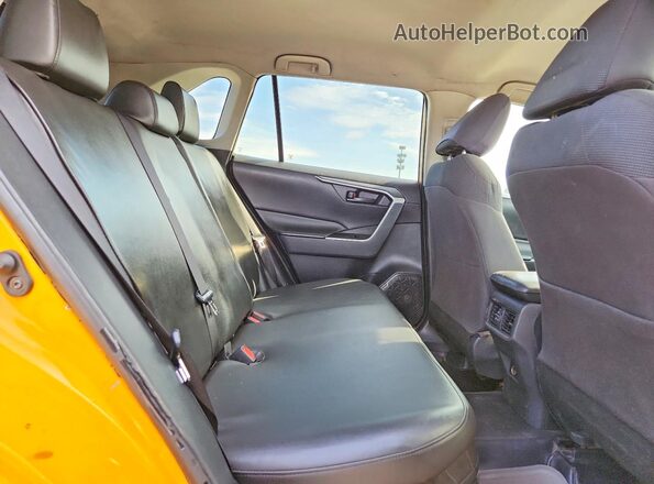 2T3LWRFV0KW001280 2019 TOYOTA RAV4 Yellow Engine compartment view