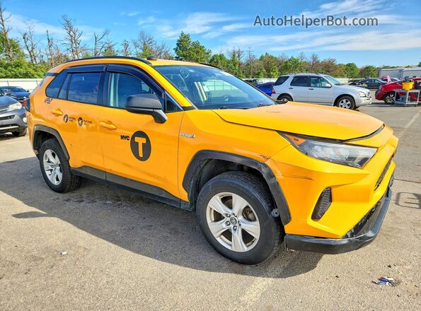 2T3LWRFV0KW001280 2019 TOYOTA RAV4 Yellow Front view