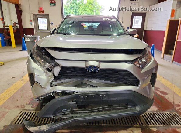2T3MWRFV7NW145210 2022 TOYOTA RAV4 Silver Դիմացի տեսք