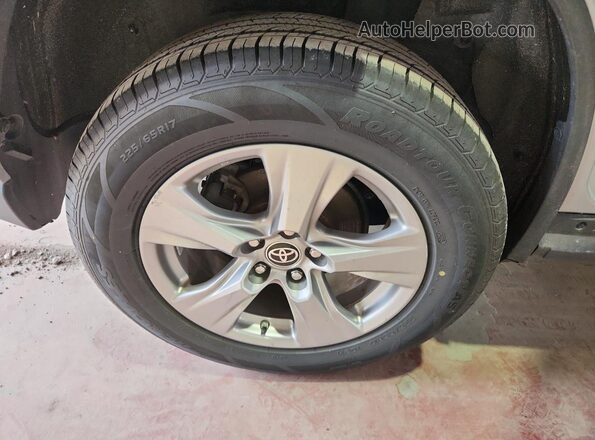 2T3MWRFV7NW145210 2022 TOYOTA RAV4 Silver 