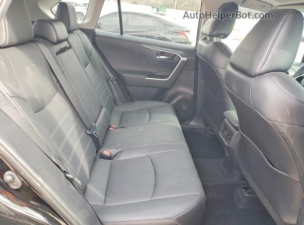 2T3N1RFV4MC177017 2021 TOYOTA RAV4 Black Widok wnętrza z tyłu
