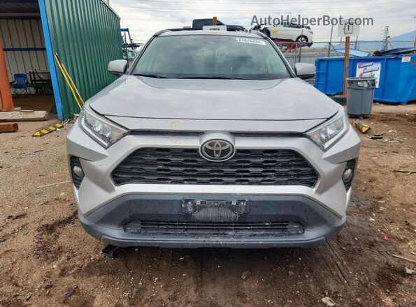 2T3P1RFV0MC151863 2021 TOYOTA RAV4 Silver Դիմացի տեսք