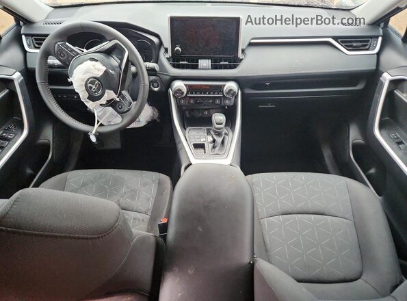 2T3P1RFV0RC443570 2024 TOYOTA RAV4 Silver Вид панелі приладів