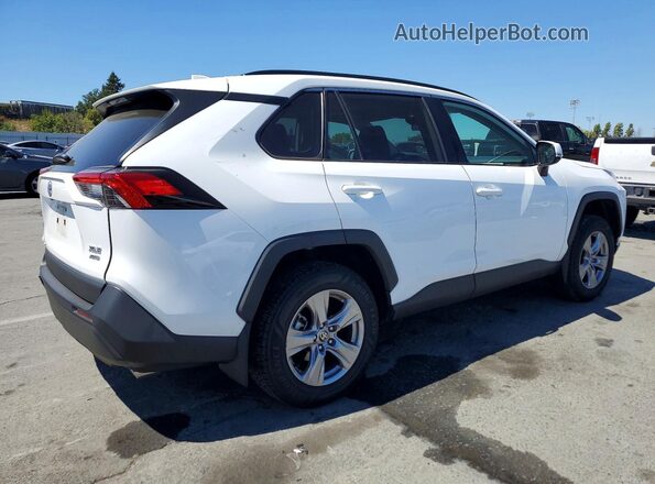 2T3P1RFV2NC268720 2022 TOYOTA RAV4 White Trasero derecho