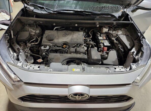 2T3P1RFV4NC265852 2022 TOYOTA RAV4 Silver ძრავის განყოფილების ხედი