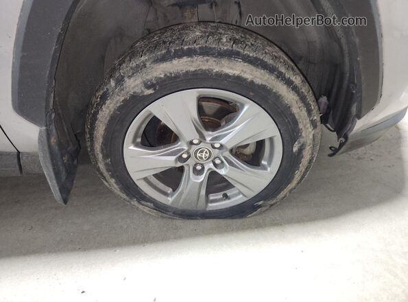 2T3P1RFV4NC265852 2022 TOYOTA RAV4 Silver 