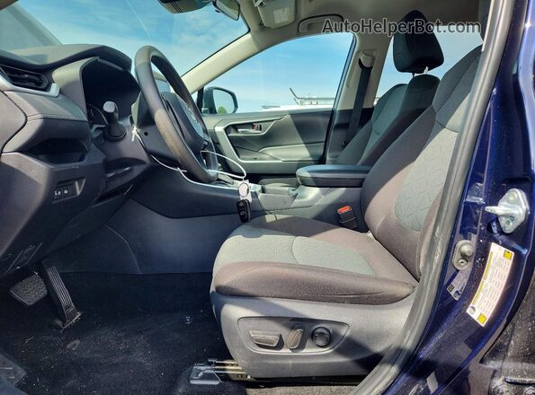 2T3P1RFV4SW564204 2025 TOYOTA RAV4 Blue Front interior view