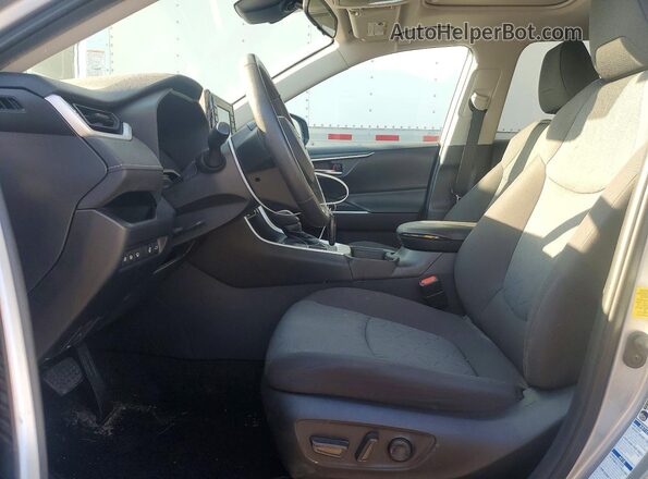 2T3P1RFV5LW124509 2020 TOYOTA RAV4 Silver Вид салону спереду