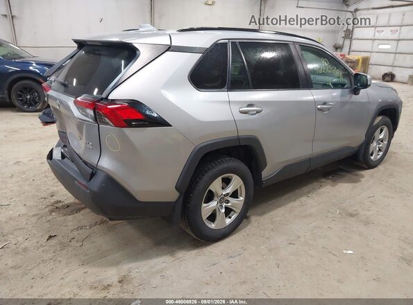 2T3P1RFV5MW148536 2021 TOYOTA RAV4 Silver Задня права чверть