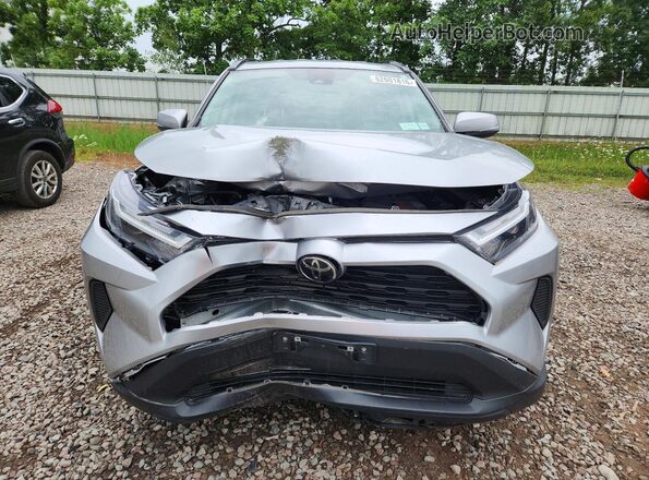 2T3P1RFV7PW343400 2023 TOYOTA RAV4 Серебряный Вид спереди