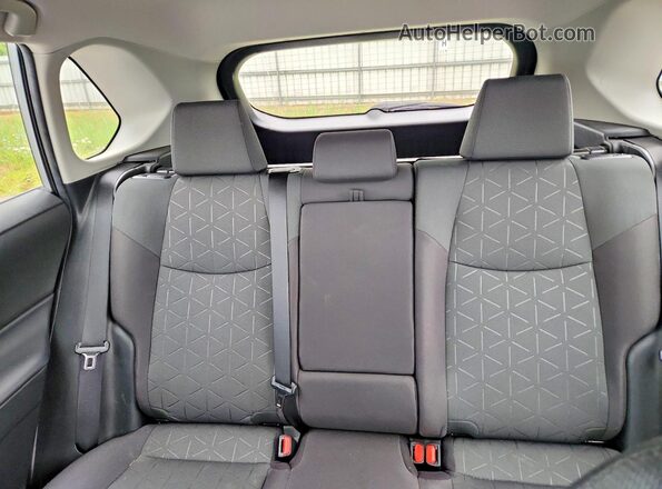 2T3P1RFV7PW343400 2023 TOYOTA RAV4 Серебряный Вид задних сидений